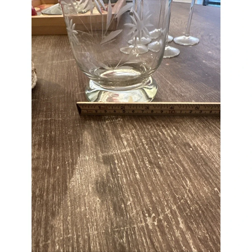 Vintage Toscany Romania Hand Blown Etched Clear Decanter Barware w-Wine Glasses
